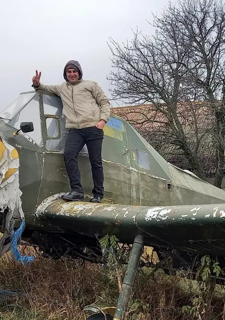 Я Ярик, 33 років з Охтирка, шукаю знайомства на одну ніч