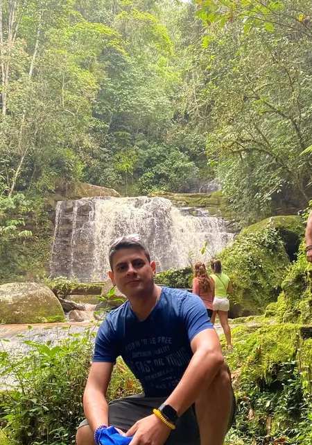 Walter из Лимы, мне 42, познакомлюсь для приятного времяпровождения