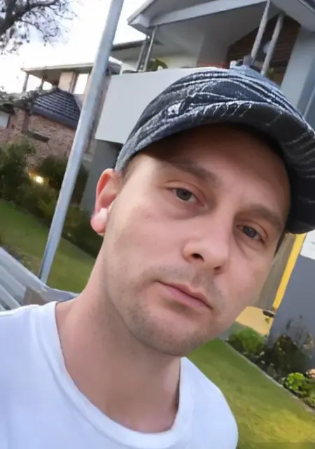 Я Богдан, 39, знакомлюсь для приятного времяпровождения в Новопскове