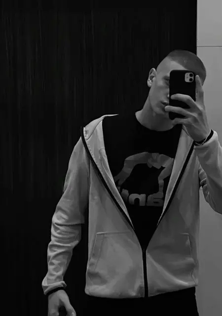 Я Даниил, 32, из Гродно, ищу знакомство для вирта