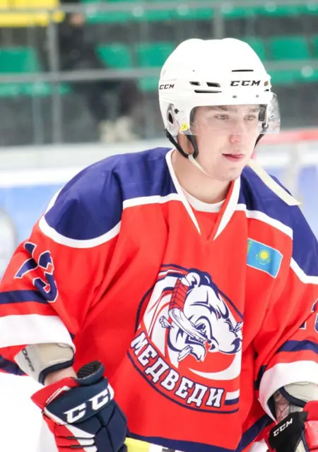 Александр из Костаная, мне 23, познакомлюсь для приятного времяпровождения