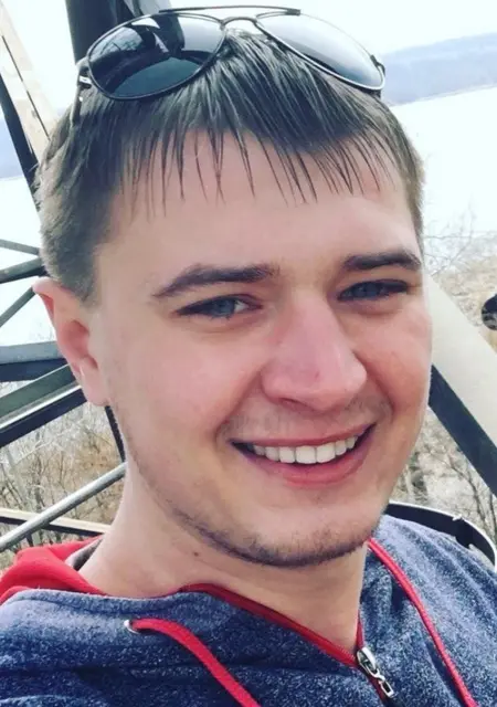 Макс из Львова, ищу на сайте вирта