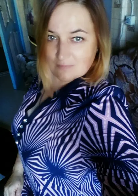 Адель из Минска, ищу на сайте общение