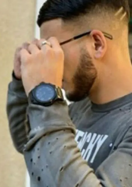 Younes из Парижа, мне 39, познакомлюсь