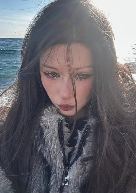 Екатерина из Минска, мне 21, познакомлюсь на одну ночь