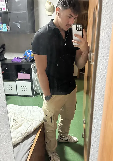 Christokfp de Santa Cruz de Tenerife, tengo 29 años, listo para conocer para pasatiempo agradable