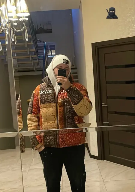 Я Vladislav, 20, из Одессы, ищу знакомство для постоянных отношений