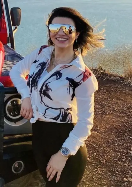 Selen из Стамбула, мне 30, познакомлюсь