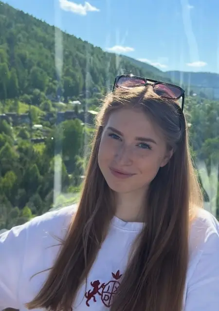 Олеся из Тернополя, ищу на сайте вирта