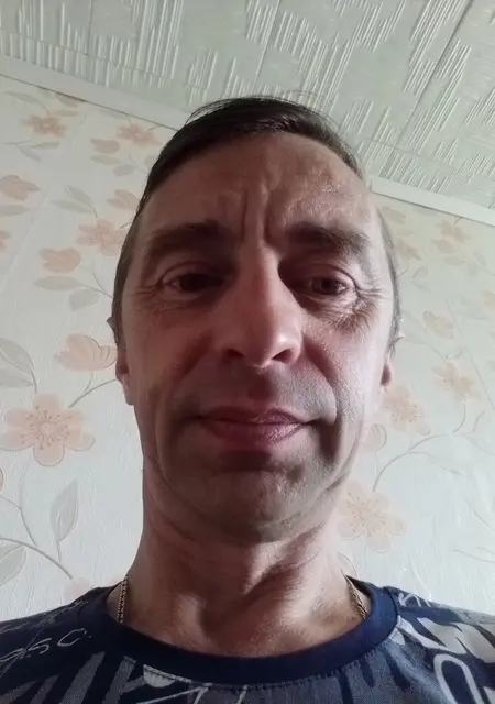 Я Tolik, 50 років з Харкова, шукаю знайомства без зобов'язань