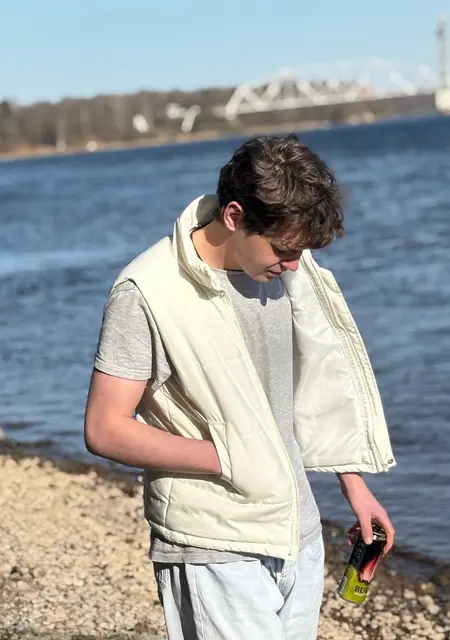 Я Artem, 18, из Афин, ищу знакомство для общения