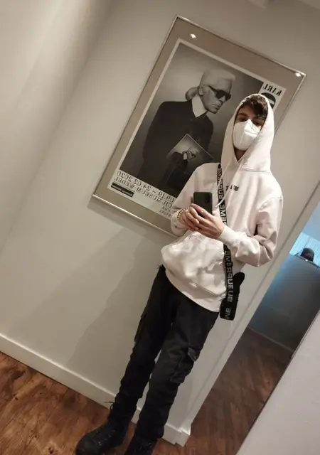 Sankora из Гамбурга, ищу на сайте постоянные отношения