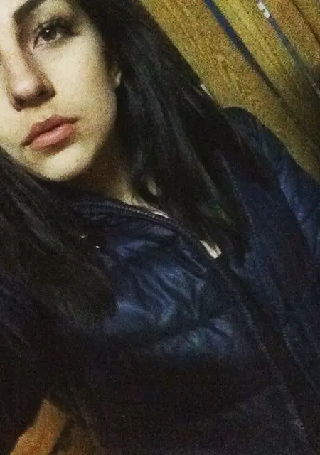 Кристина з Херсона, шукаю на сайті вірт