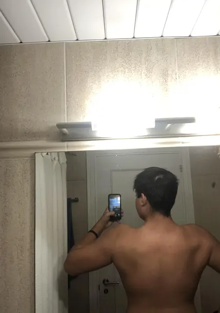 Pedrolooooo de Palma de Mallorca, tengo 21 años, listo para conocer para hacer nuevos amigos