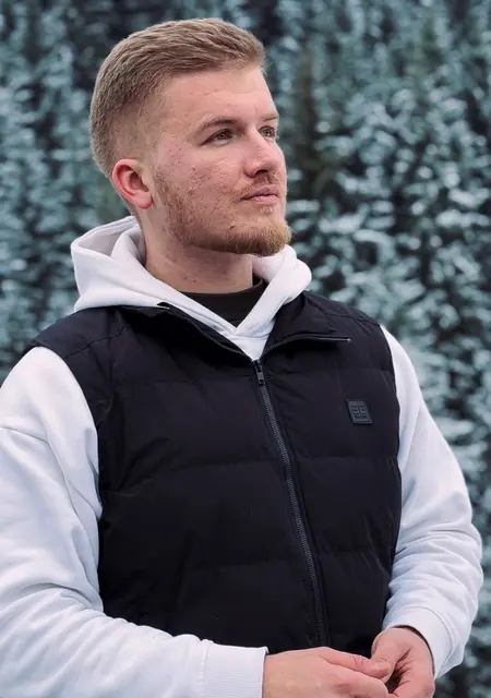 Рома з Києва, мені 31 років, познайомлюсь на одну ніч