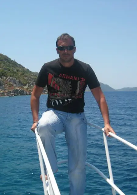 Я Вова, 55 років з Донецька, шукаю знайомство для спілкування