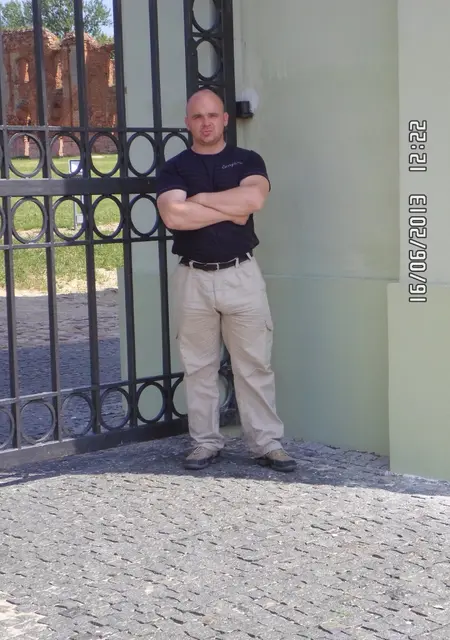 Андрей из Волковыска, мне 47, познакомлюсь на одну ночь