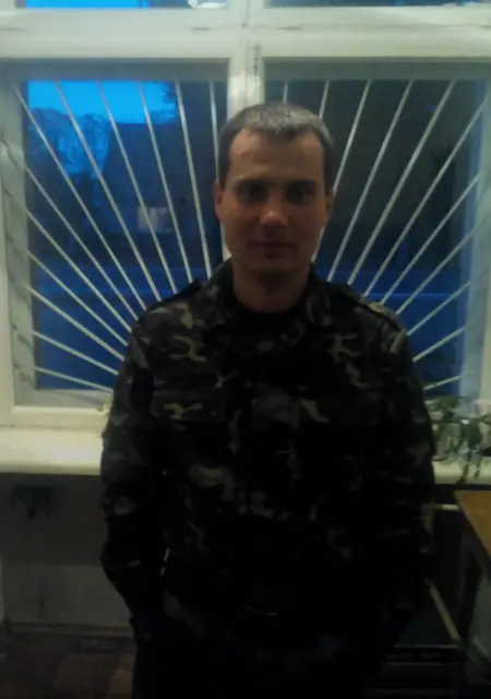 Я Юра, 37 років, знайомлюсь для постійних стосунків у Kostopil