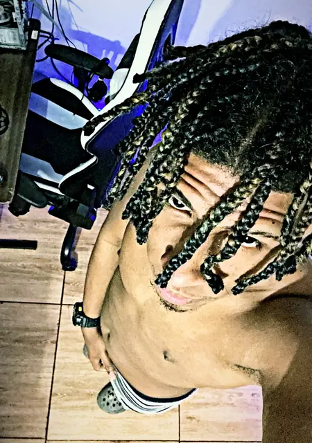 Я Liloofficial, 21, из Сантьяго, ищу знакомство для дружбы