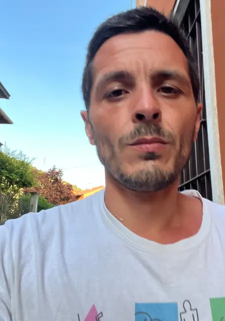 Я Jacopo, 36, знакомлюсь для приятного времяпровождения в Брешиа