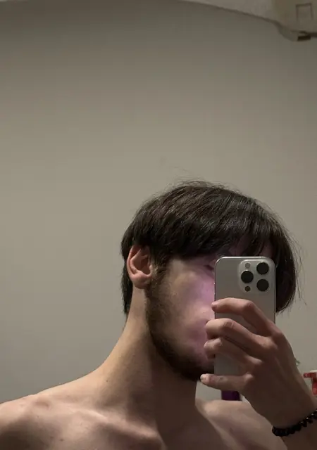 Я Тигран, 19, знакомлюсь на одну ночь в Стивенедж