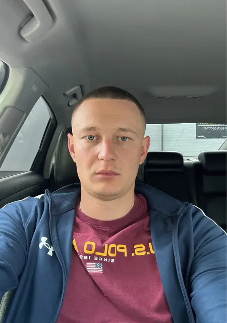 Я Nicolae, 31, из Бургаснувшего, ищу знакомства без обязательств