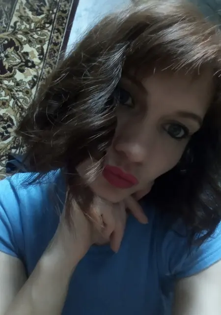 Надежда из Киева, ищу на сайте приятное времяпровождение