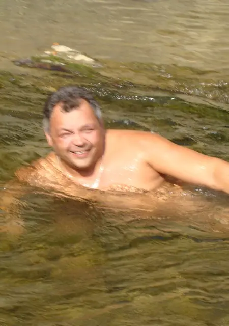 Я Олег Таня, 52 років, знайомлюсь у Харкові