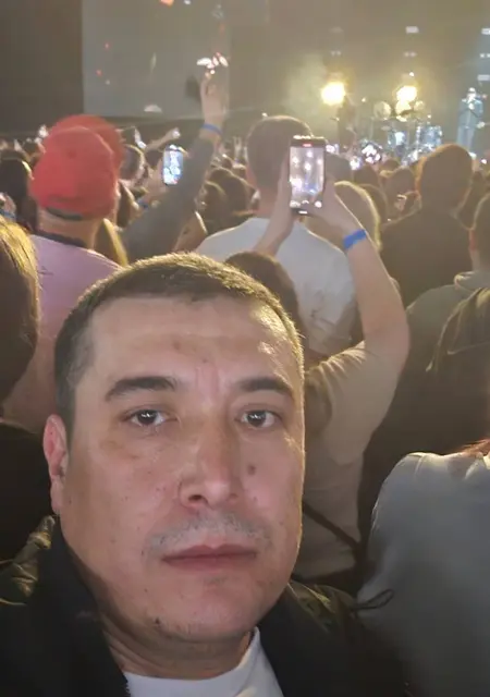 Я Tim, 38, из Бишкека, ищу знакомства без обязательств
