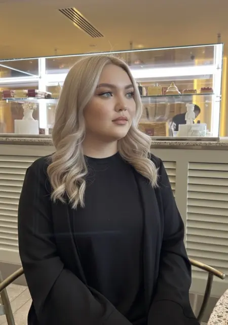 Эля из Астаны, мне 21, познакомлюсь для вирта