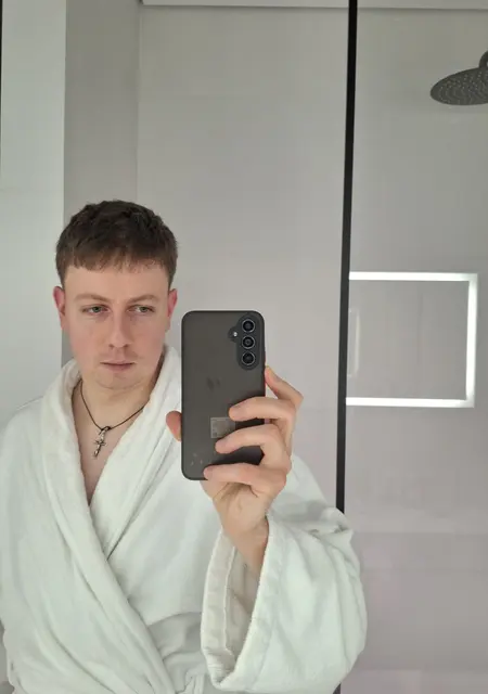 Я Andy, 31 років, знайомлюсь для дружби у Києві