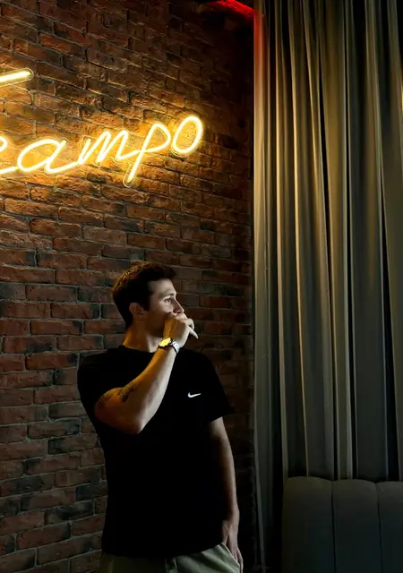 Я Богдан, 20, знакомлюсь на одну ночь в Бресте