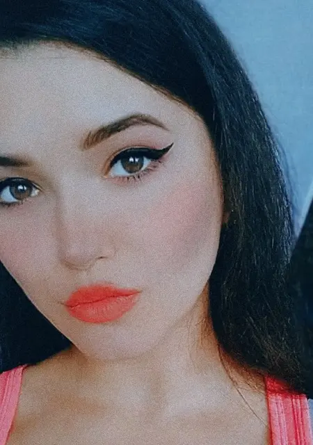 Вика з Маріуполь, мені 28 років, познайомлюсь для вірт