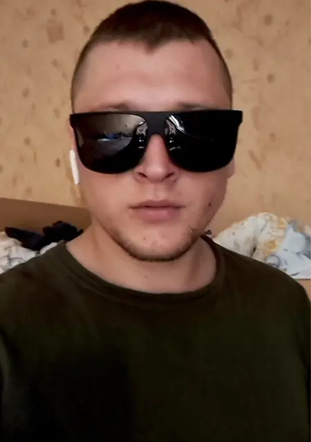 Дмитро из Винницы, мне 26, познакомлюсь без обязательств