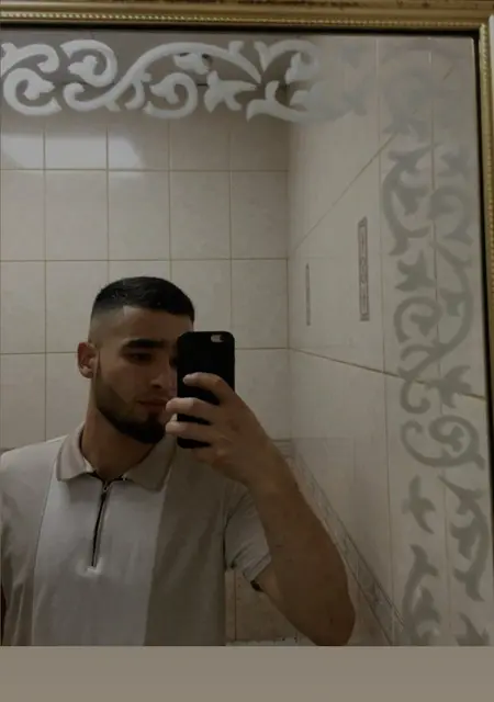 Я Jahongir, 22, знакомлюсь для открытые отношения в Ташкенте