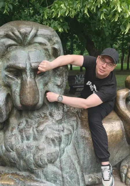 Я Артём, 35, из Белой Церкви, ищу знакомства без обязательств