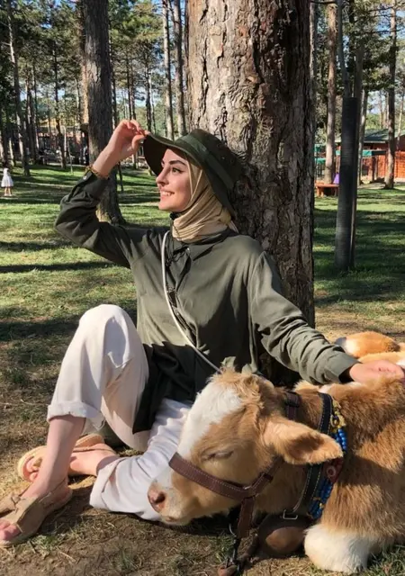 Я Busra, 24, знакомлюсь в Париже