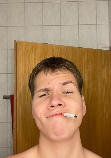 Я Дмитрий, 19, знакомлюсь без обязательств в Поккинг