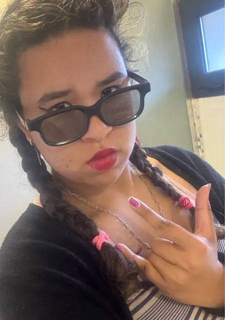 Я Filipa, 19, из Кордовы, ищу знакомство для постоянных отношений