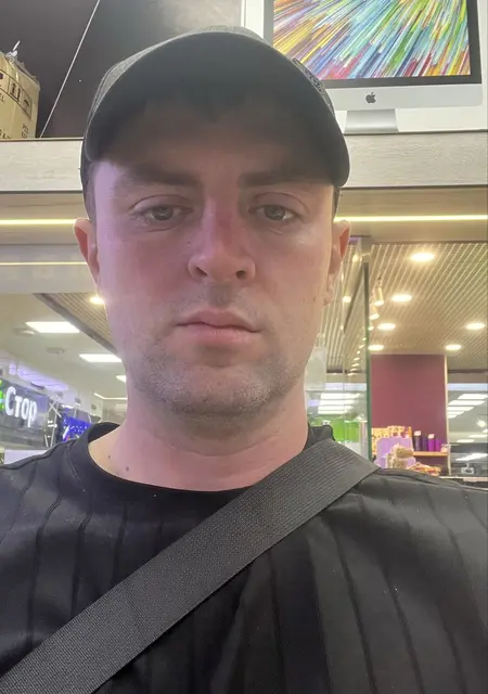 Я Вадим, 31, знакомлюсь для постоянных отношений в Бишкеке