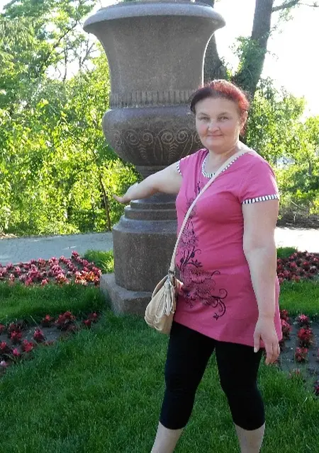 Nata из Кишинёва, мне 52, познакомлюсь без обязательств