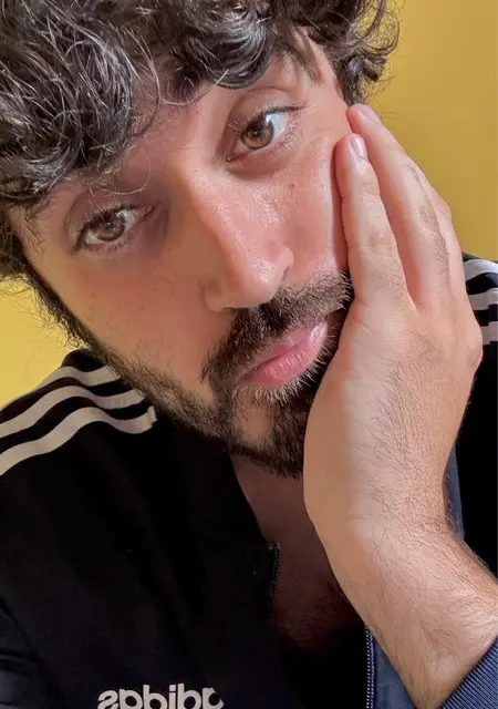 Joshua из Мадрида, ищу на сайте знакомства на одну ночь