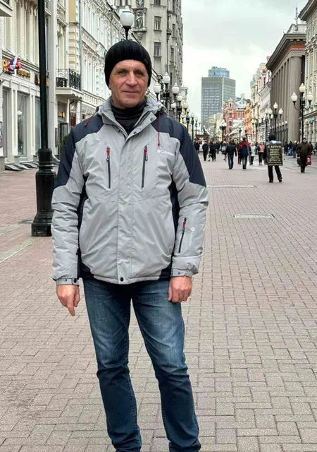 Я Виктор, 56, знакомлюсь без обязательств в Минске