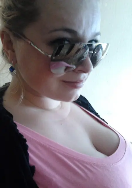 Я Татьяна, 36 років з Звенигородки, шукаю знайомства без зобов'язань