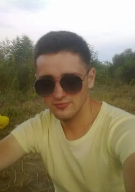 Олександр из Черновцов, мне 33, познакомлюсь на одну ночь
