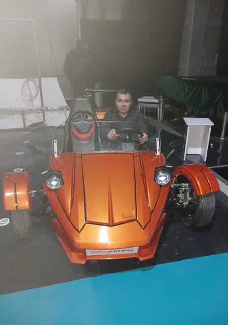 Ashot из Еревана, мне 38, познакомлюсь для дружбы