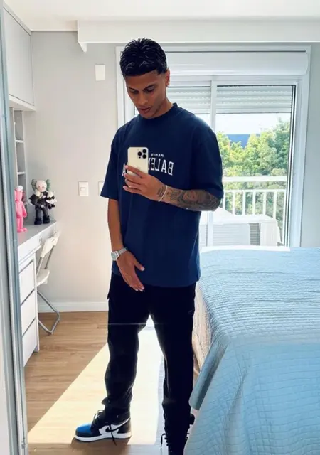 Я Richard, 18, из Санто-доминго, ищу знакомство для вирта