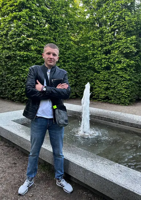 Andri из Вроцлава, ищу на сайте постоянные отношения