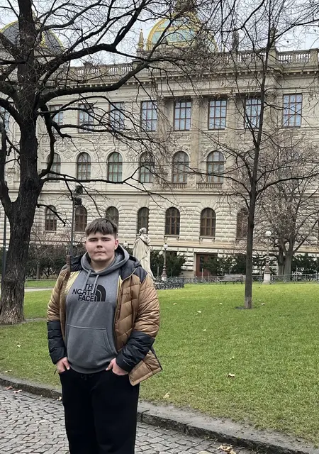 Nazar из Полонного, ищу на сайте знакомства без обязательств