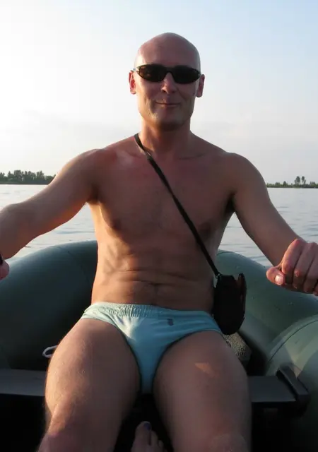 Maxim з Черкас, мені 46 років, познайомлюсь для дружби